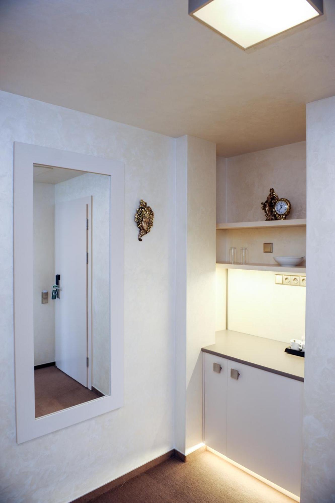 Romantic Suite View