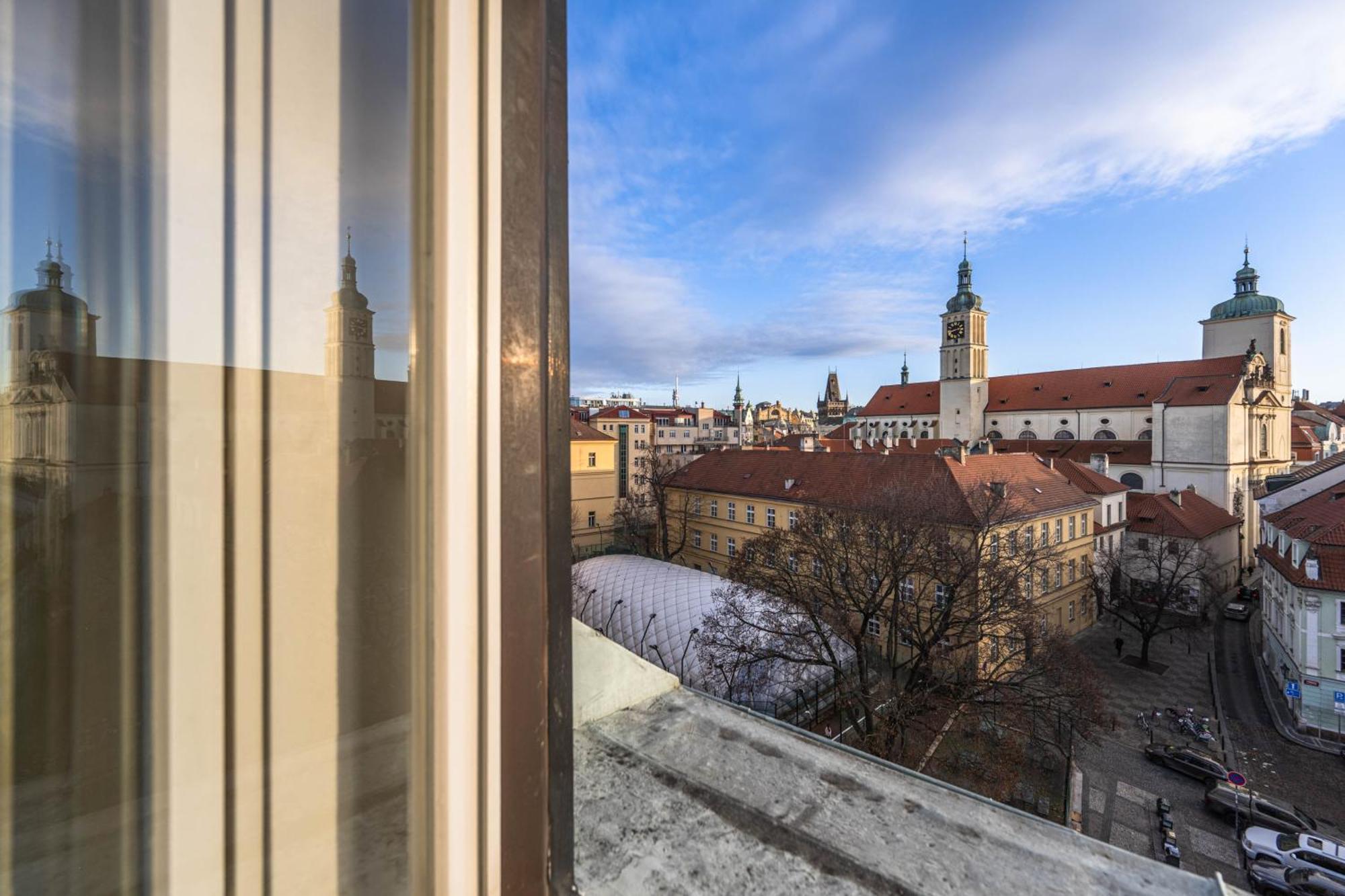 Luxury Two-Bedroom Suite Balcony