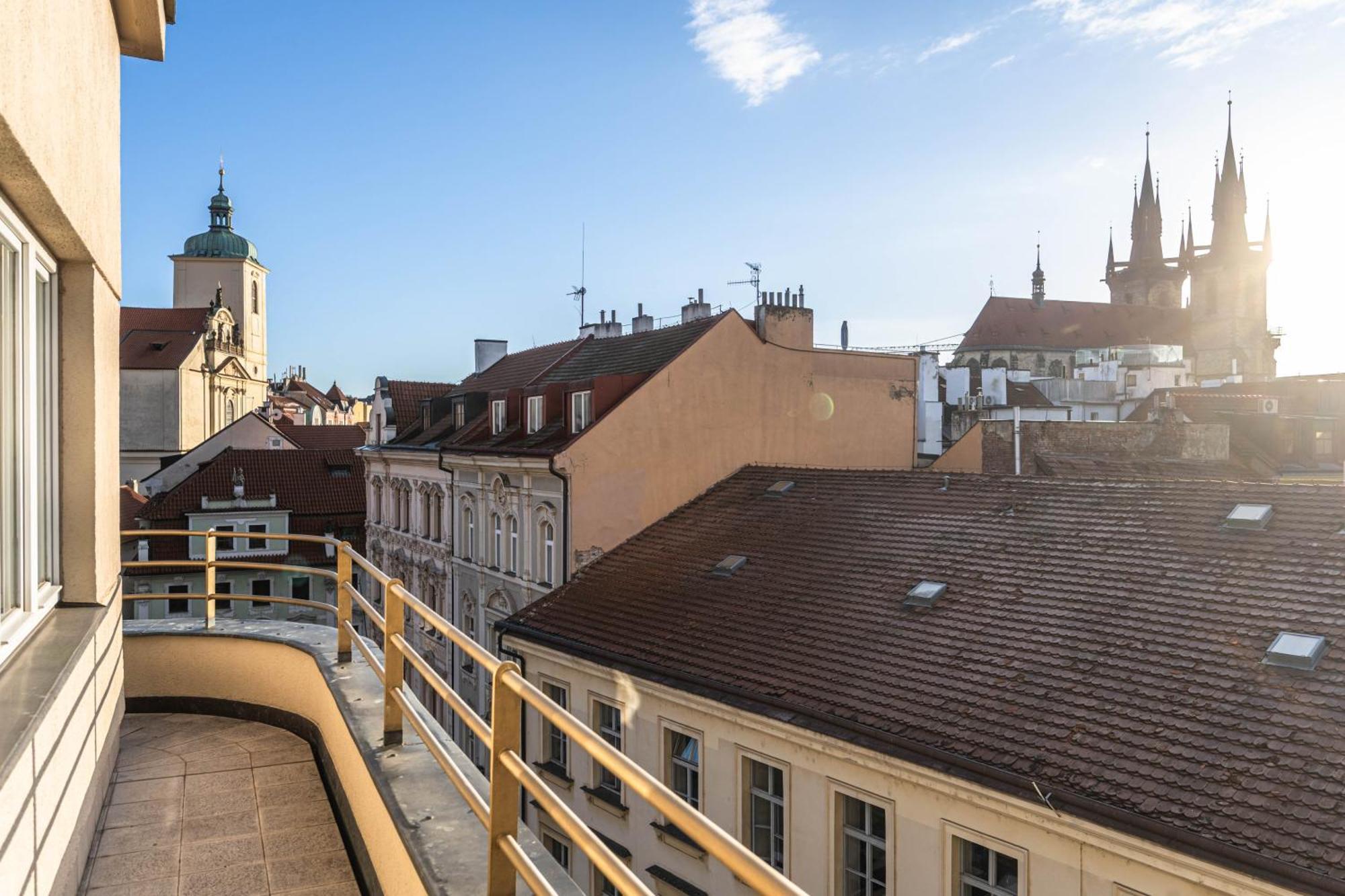 Luxury Two-Bedroom Suite Terrace