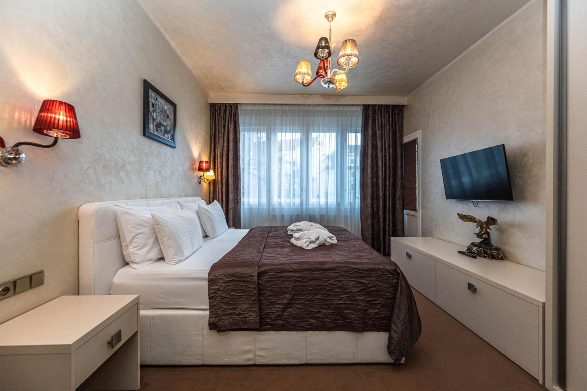 Luxury Two-Bedroom Suite Balcony